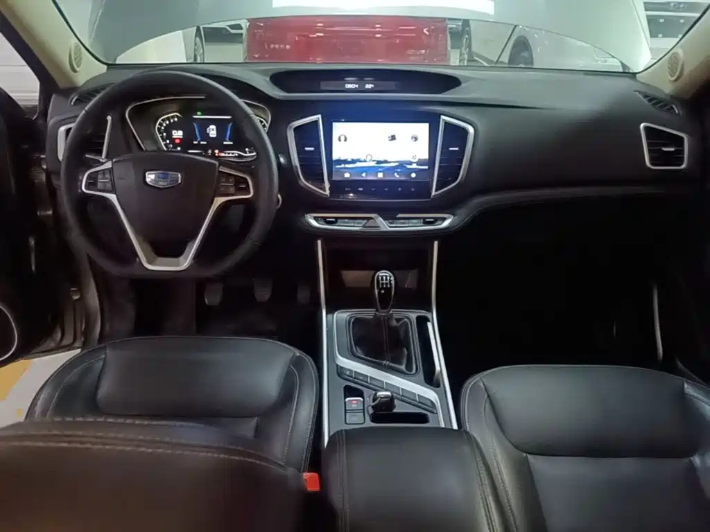 Geely Vision X6 — фото 10