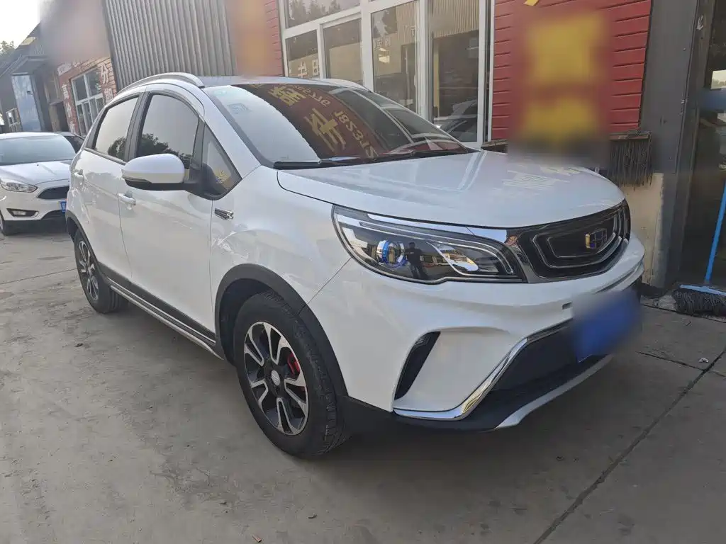 Geely Vision X3 — фото 4