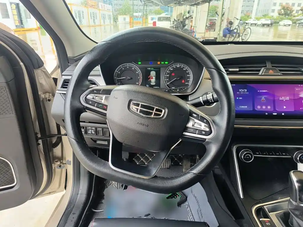 Geely Binrui — фото 11
