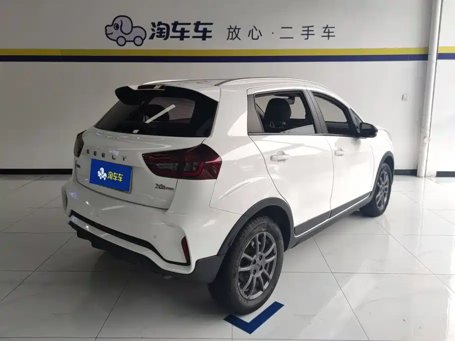 Geely Vision X3 — фото 3