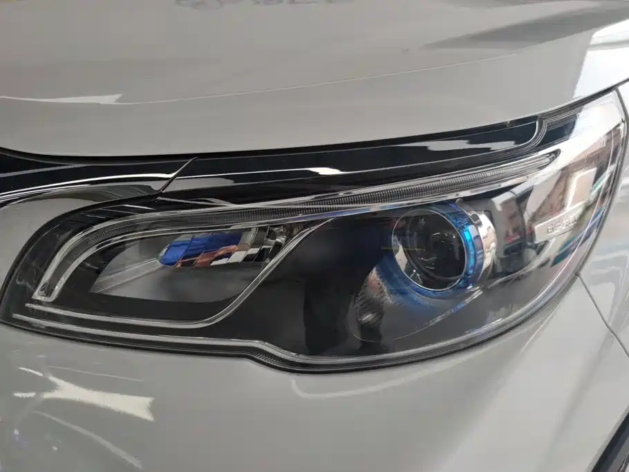 Geely Vision X3 — фото 5