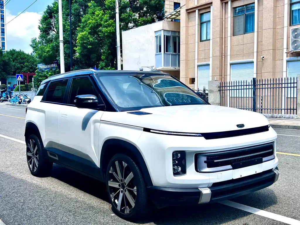 Geely Icon — фото 2