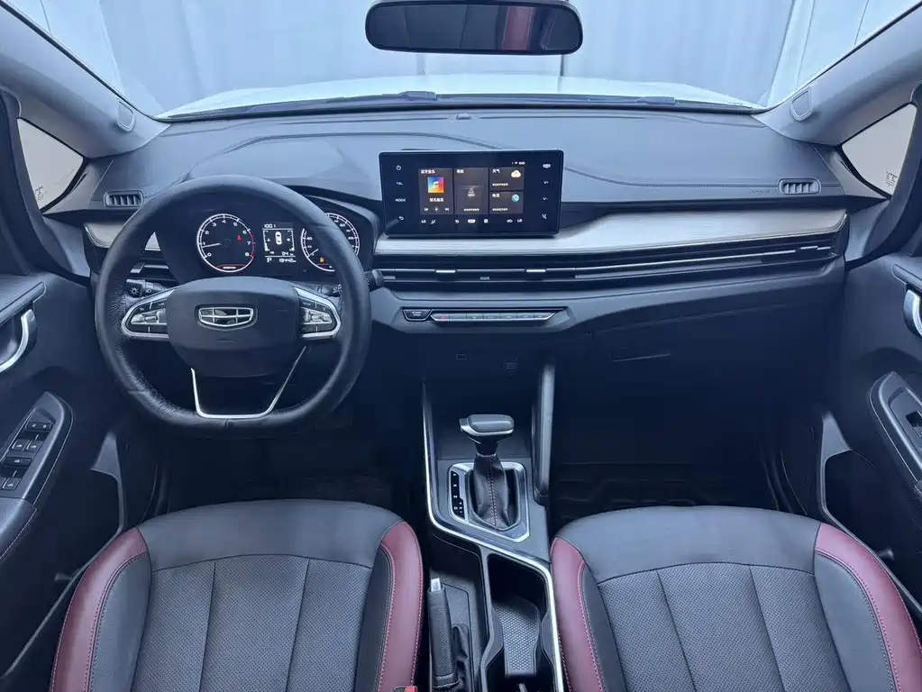Geely Vision X3 — фото 13