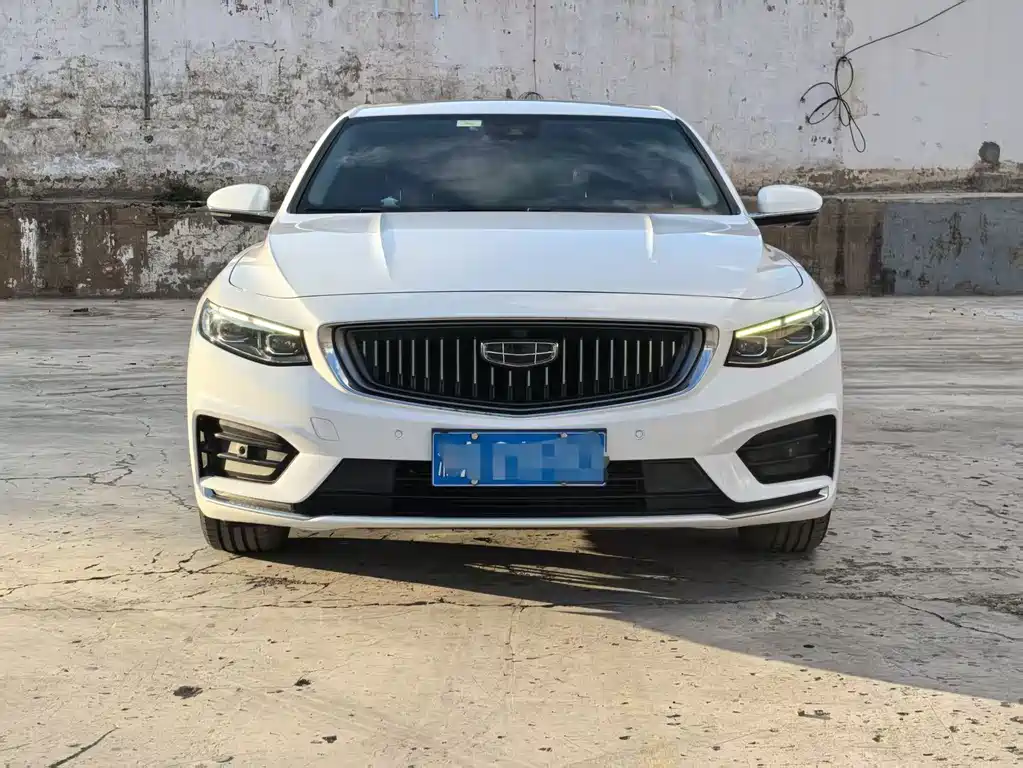Geely Preface — фото 2