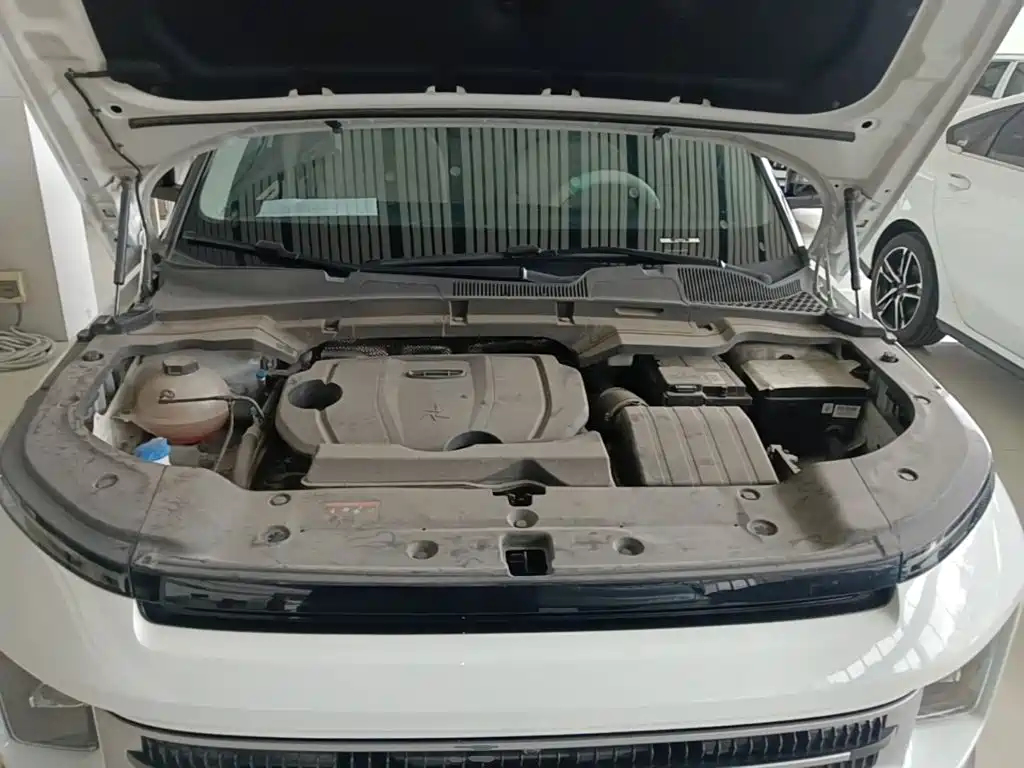 Geely Icon — фото 20