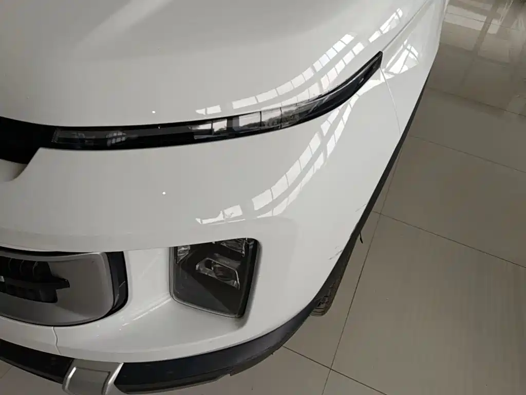 Geely Icon — фото 24
