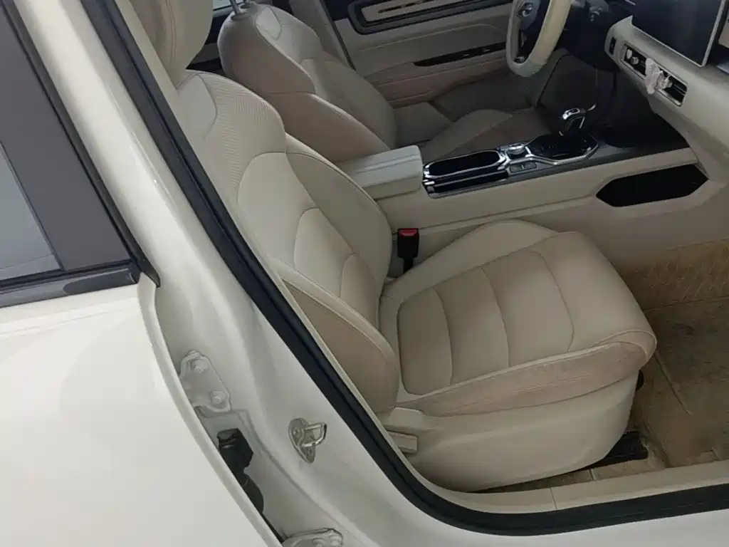 Geely Icon — фото 25