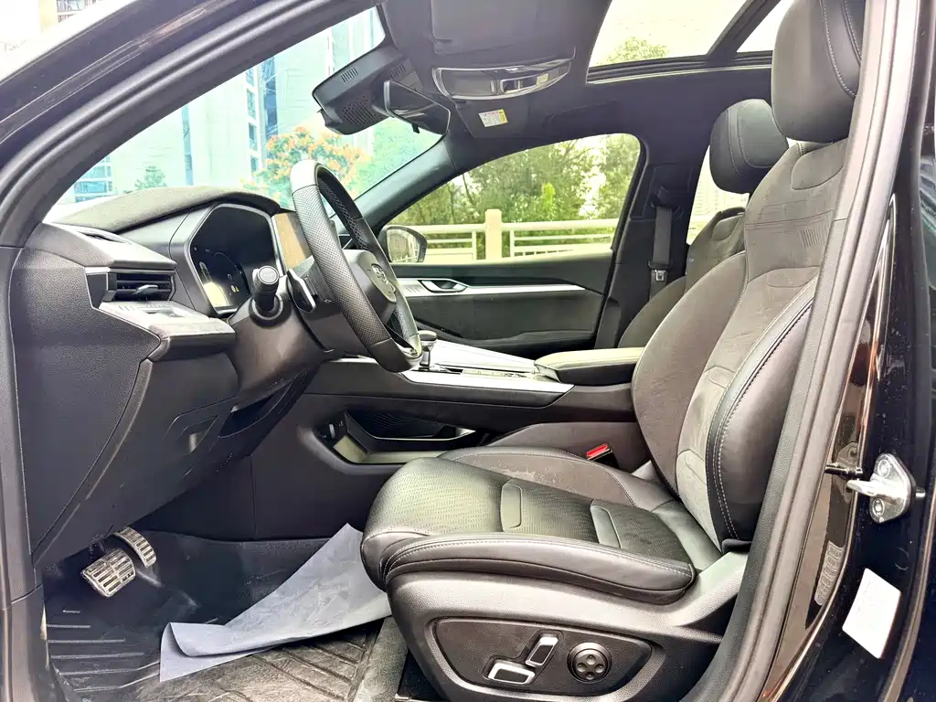 Geely Xingrui — фото 10