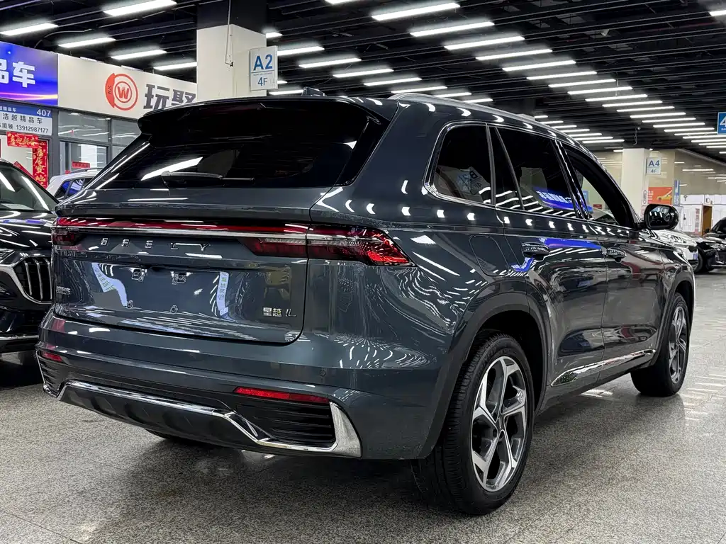 Geely Xingyue L — фото 9