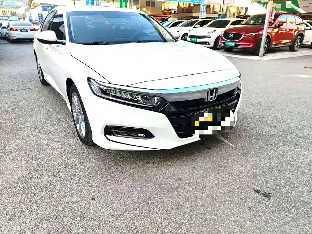 Honda Accord — фото 3