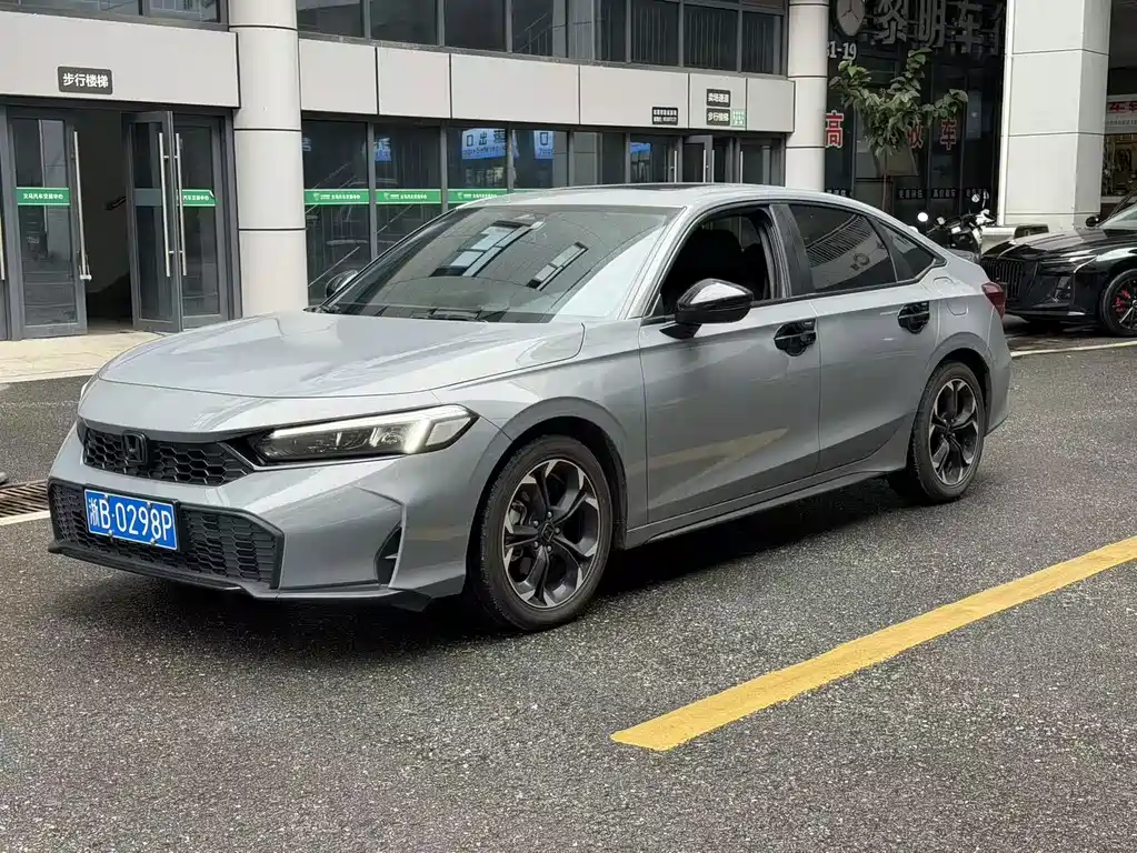 Honda Civic — фото 3