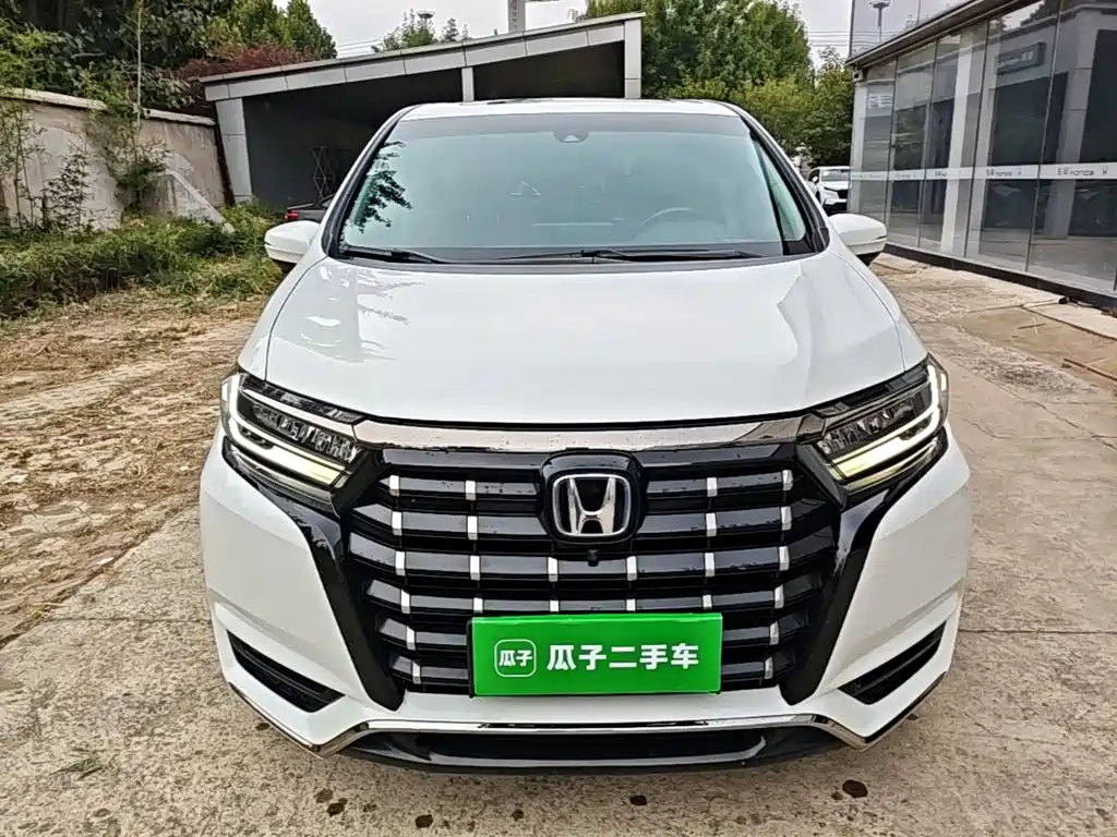 Honda Elysion — фото 3