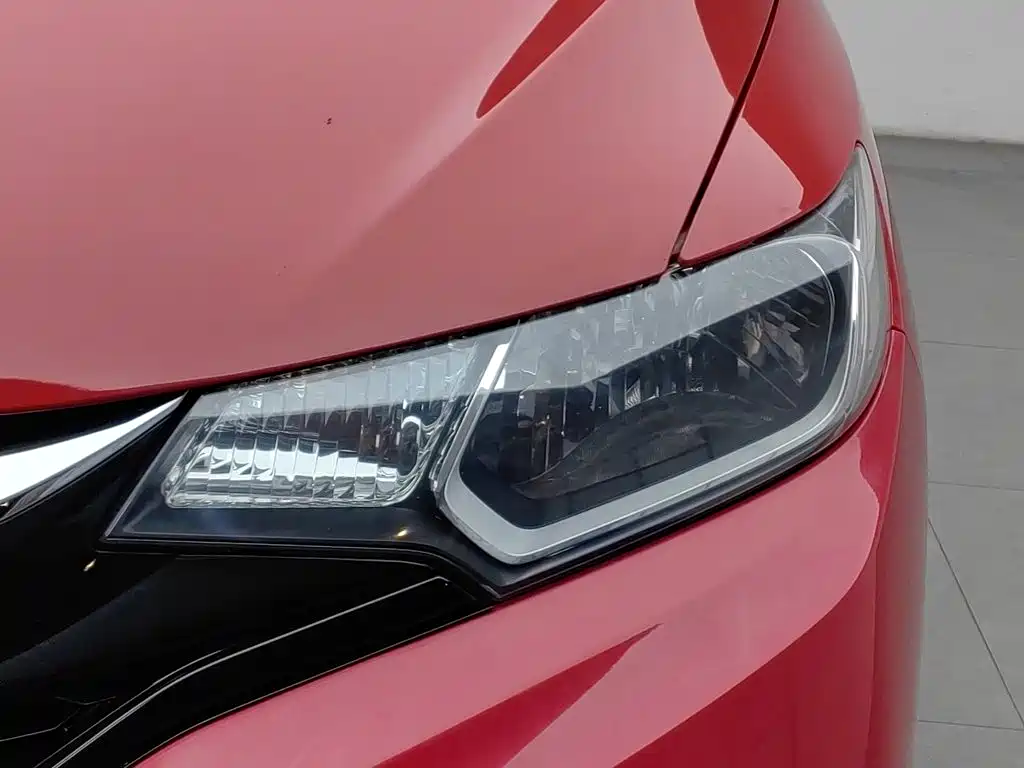 Honda Fit — фото 7