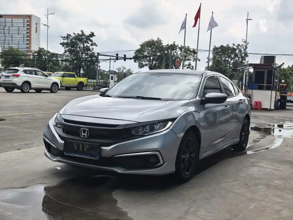 Honda Civic — фото 3