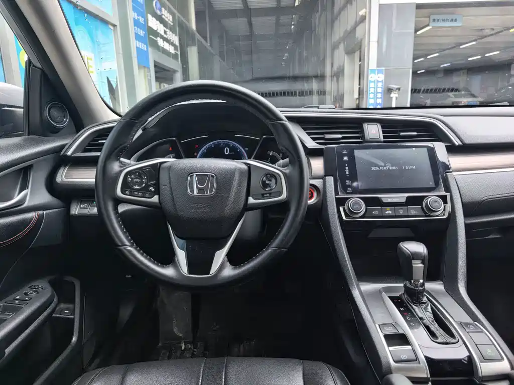 Honda Civic — фото 7