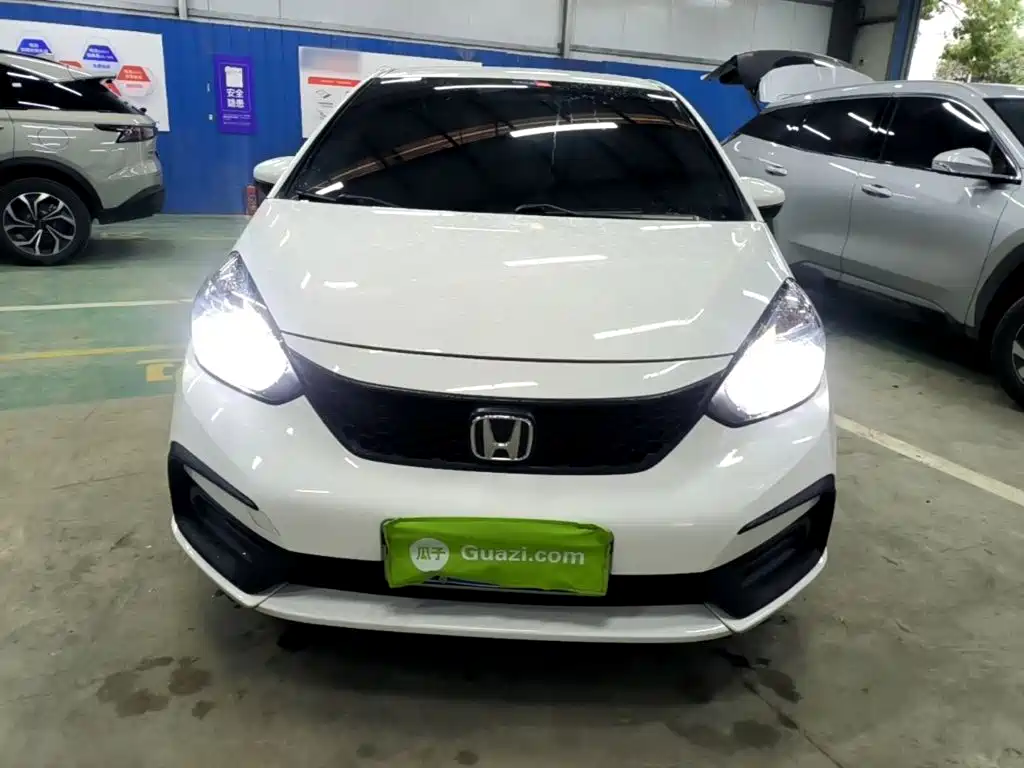 Honda Fit — фото 3