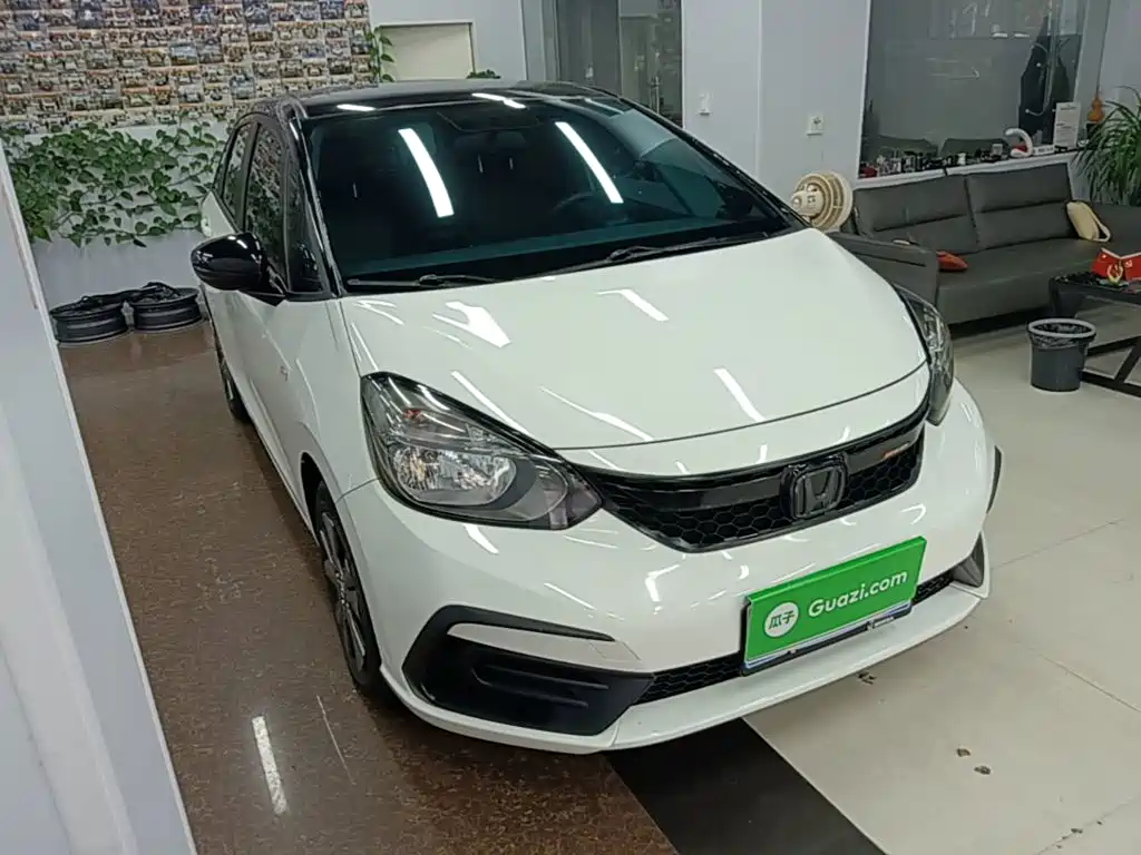 Honda Fit — фото 4