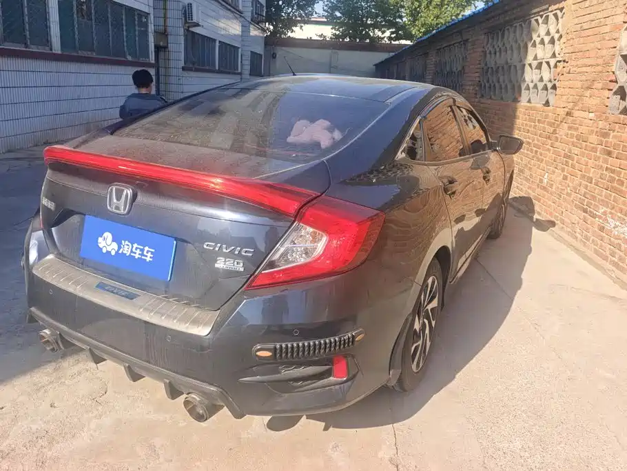 Honda Civic — фото 3
