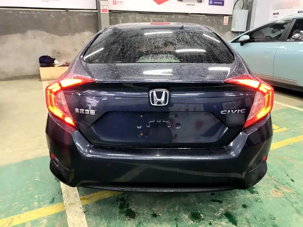 Honda Civic — фото 6