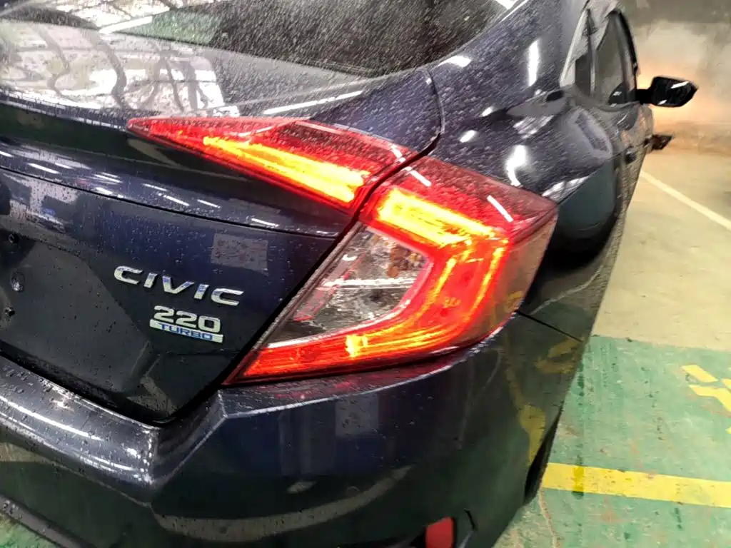 Honda Civic — фото 8