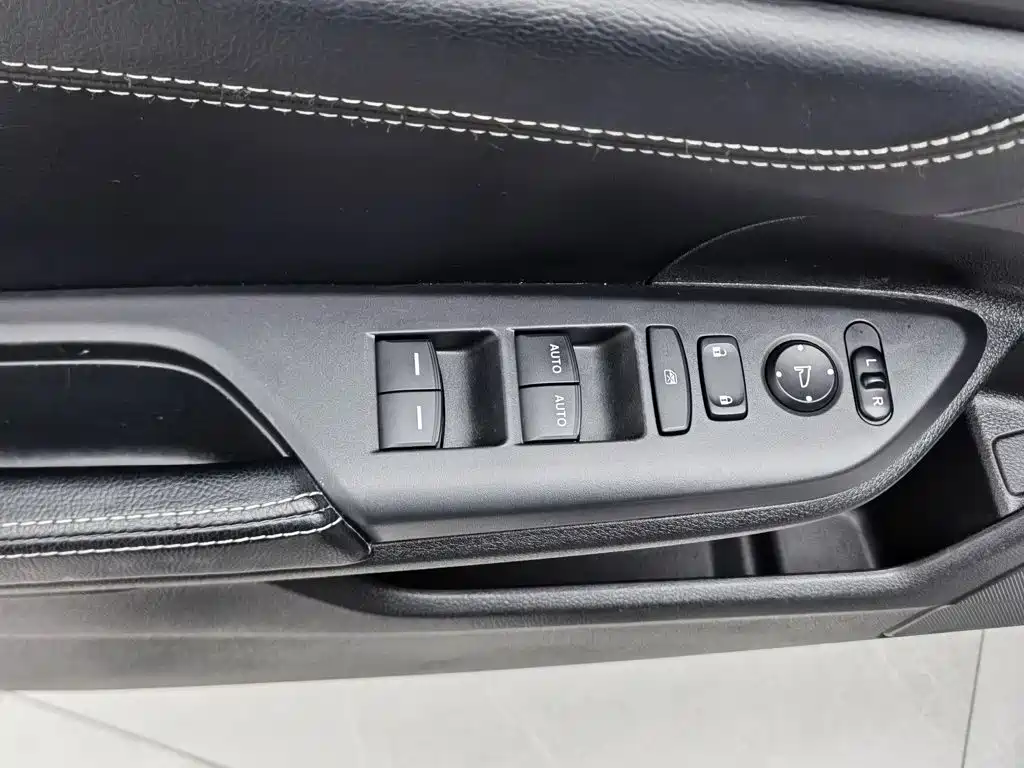 Honda Civic — фото 9