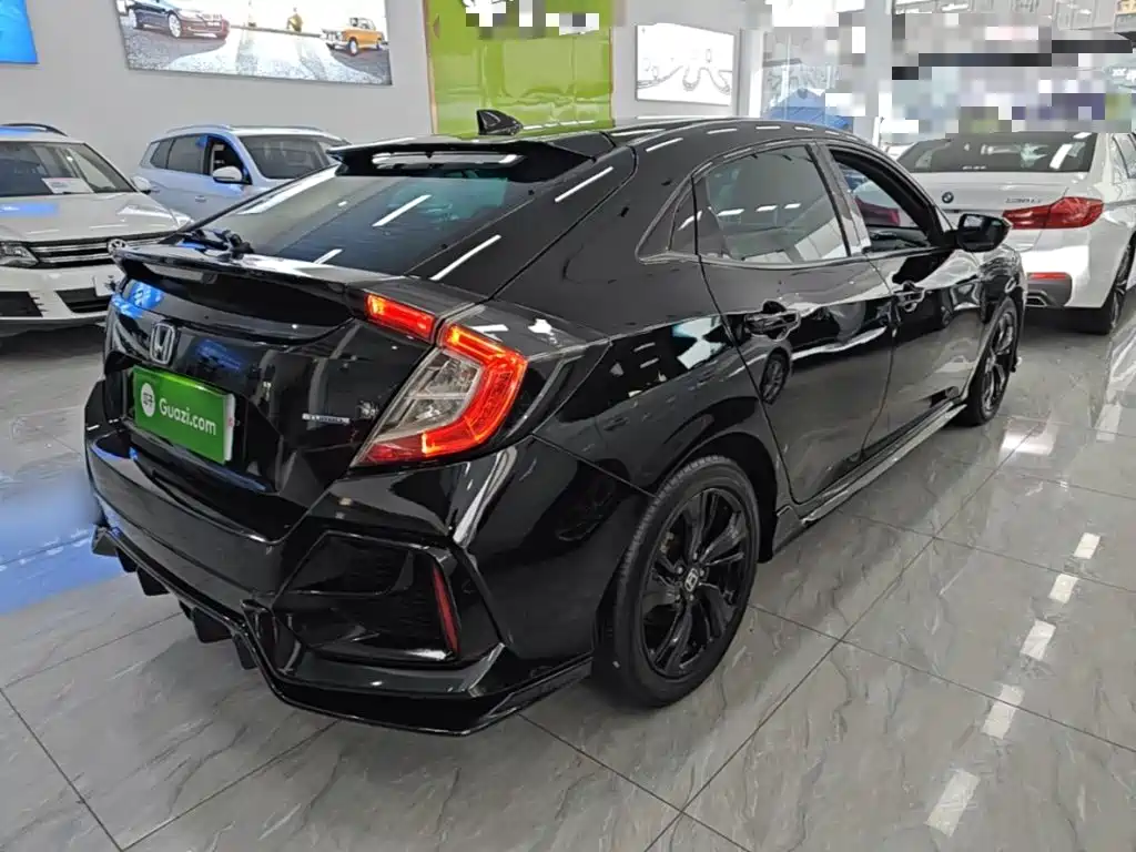 Honda Civic — фото 7