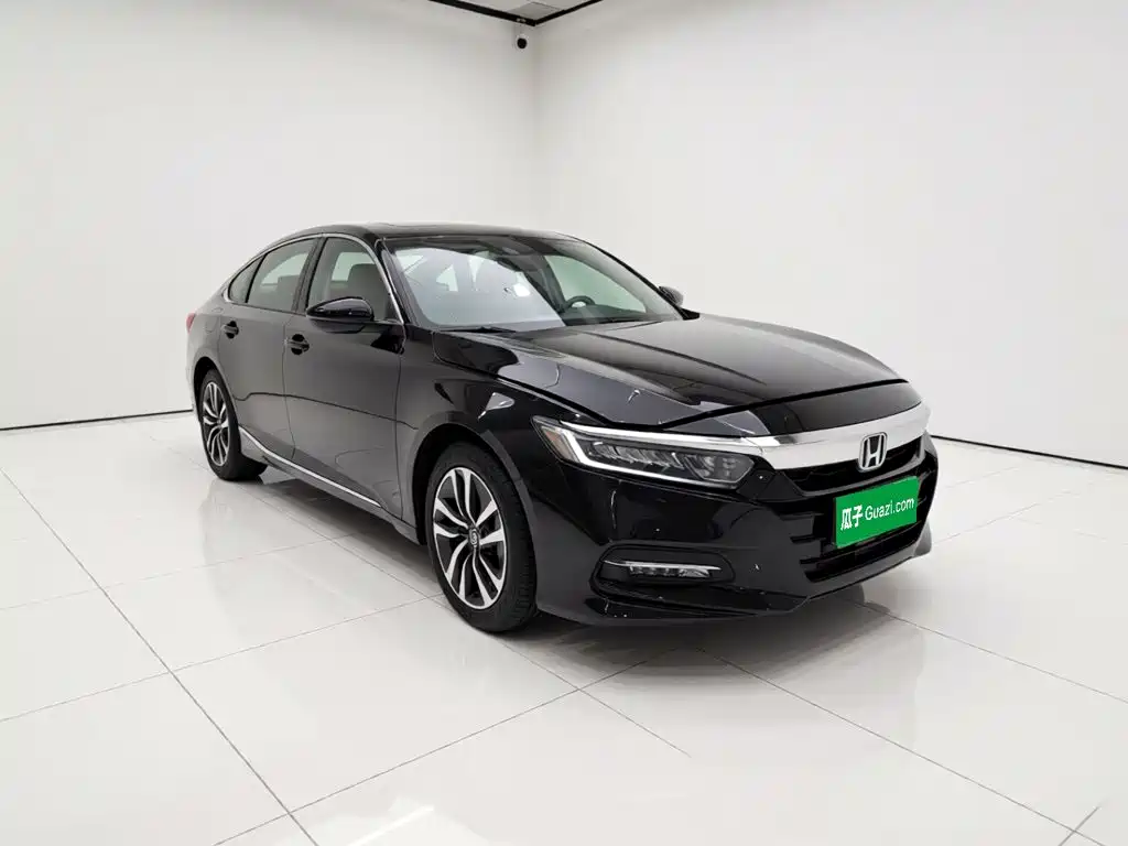Honda Accord — фото 3