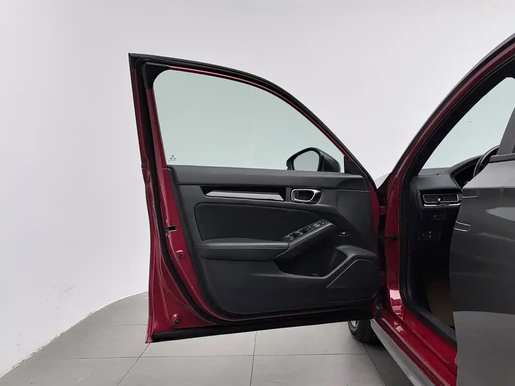 Honda Civic — фото 8