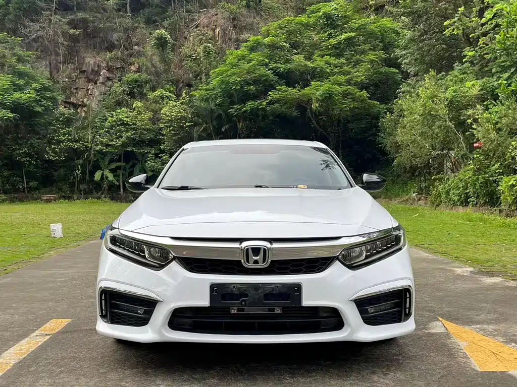 Honda Inspire — фото 2