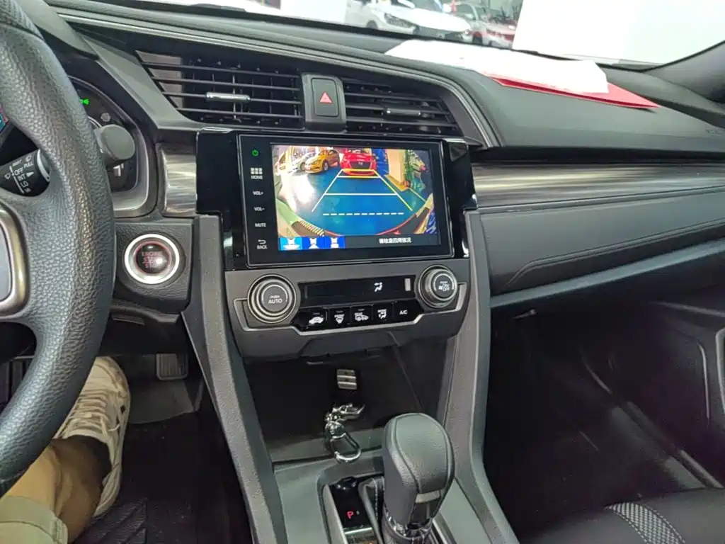 Honda Civic — фото 13