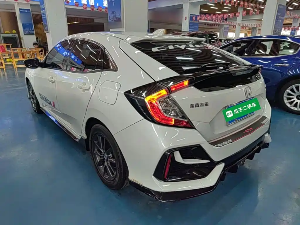 Honda Civic — фото 5