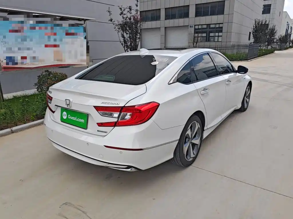 Honda Accord — фото 5