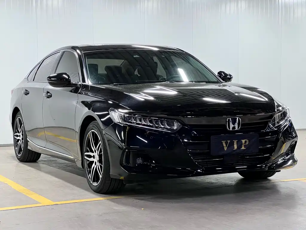 Honda Accord — фото 3