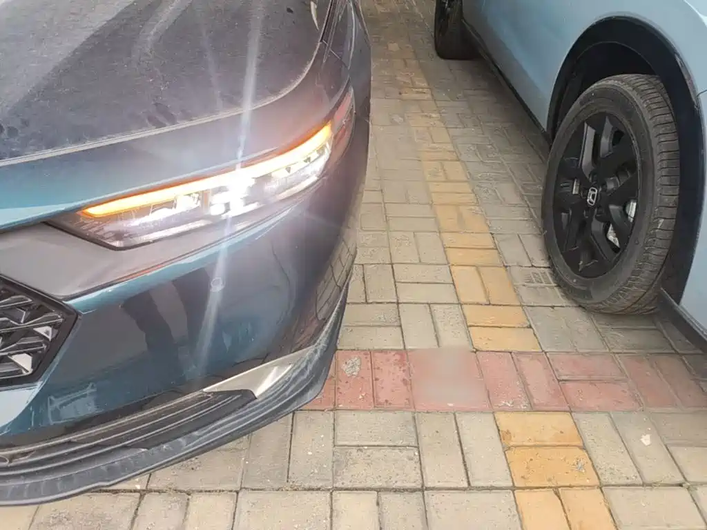 Honda Accord New Energy — фото 24