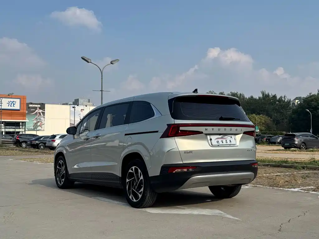 Hyundai Custo — фото 4