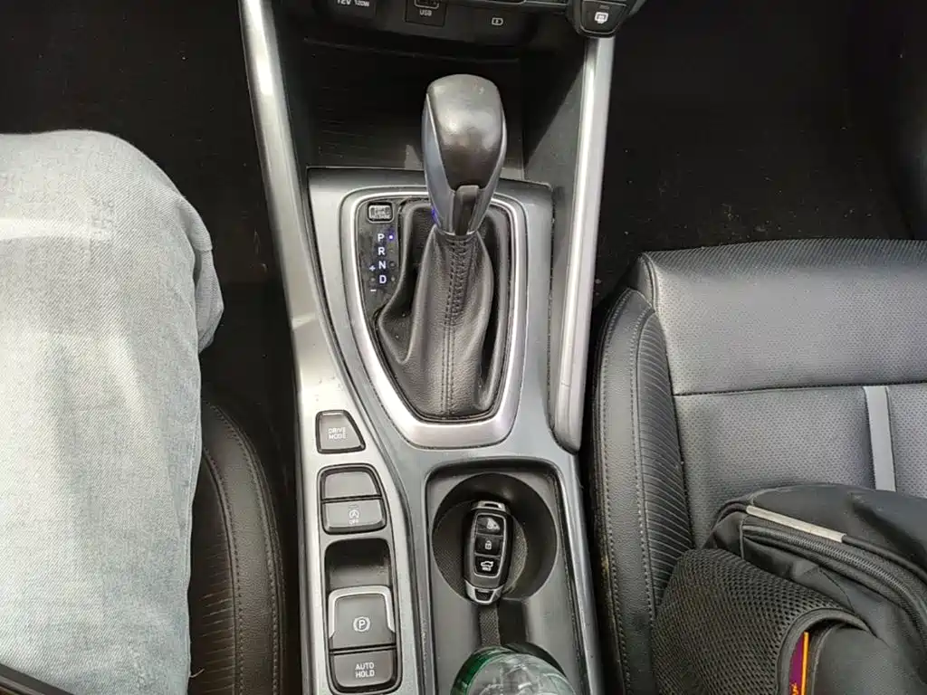Hyundai Fista — фото 14