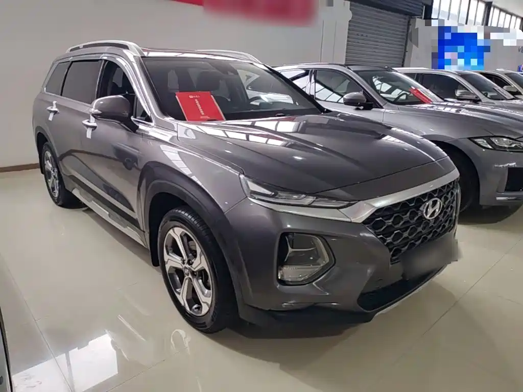 Hyundai Santa Fe — фото 4