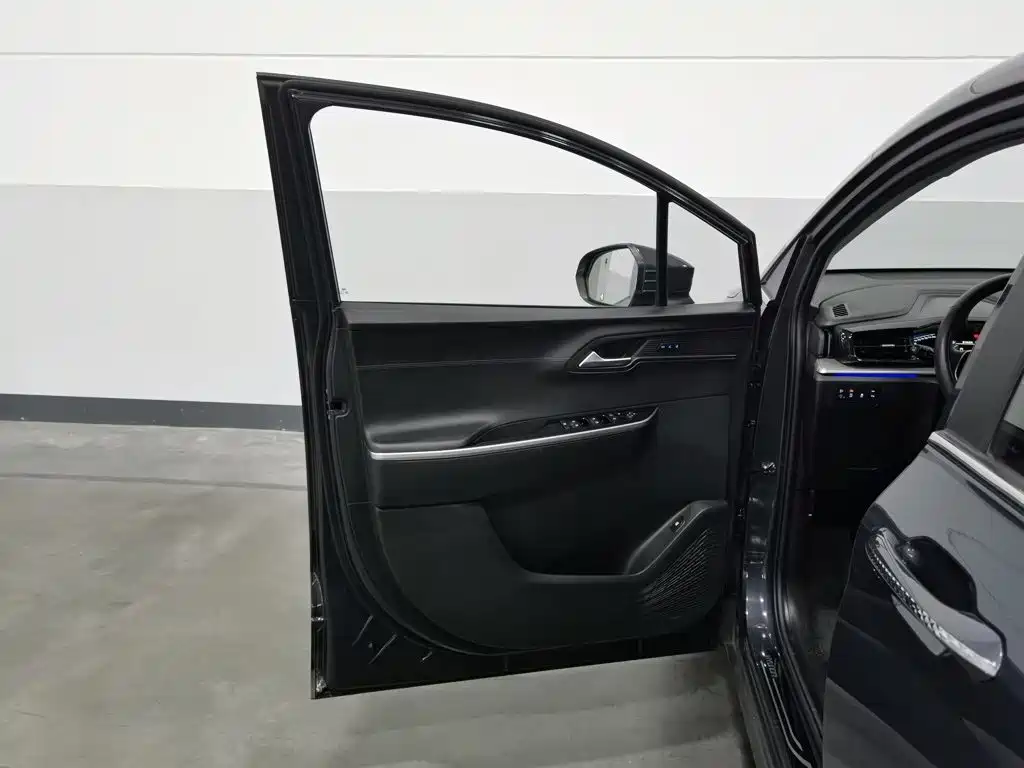 Hyundai Custo — фото 8