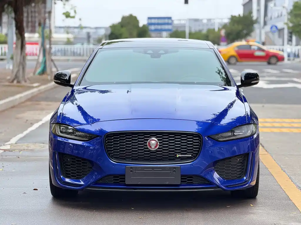 Jaguar XEL — фото 2