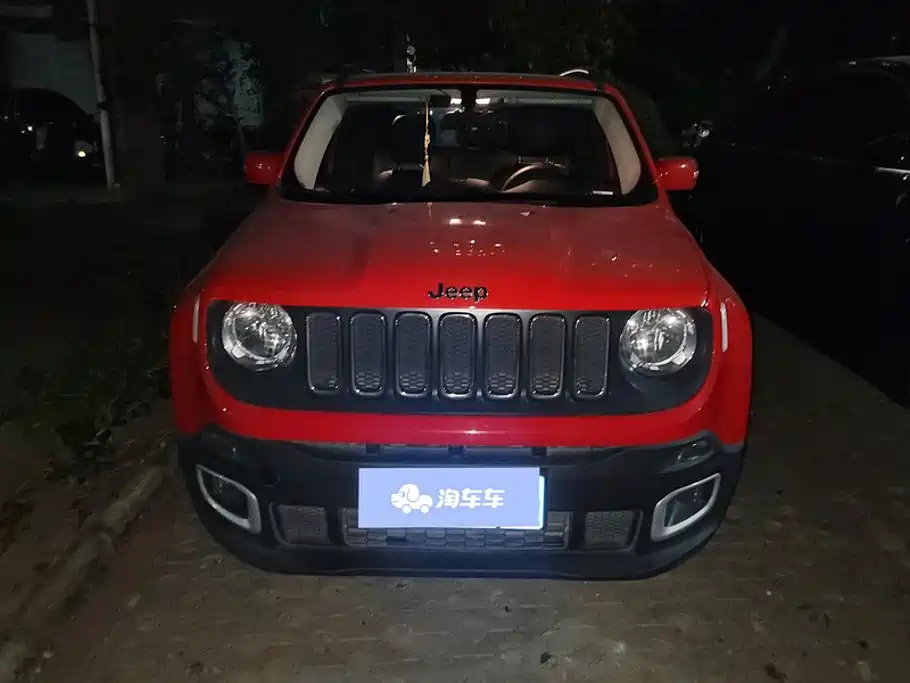 Jeep Renegade — фото 2