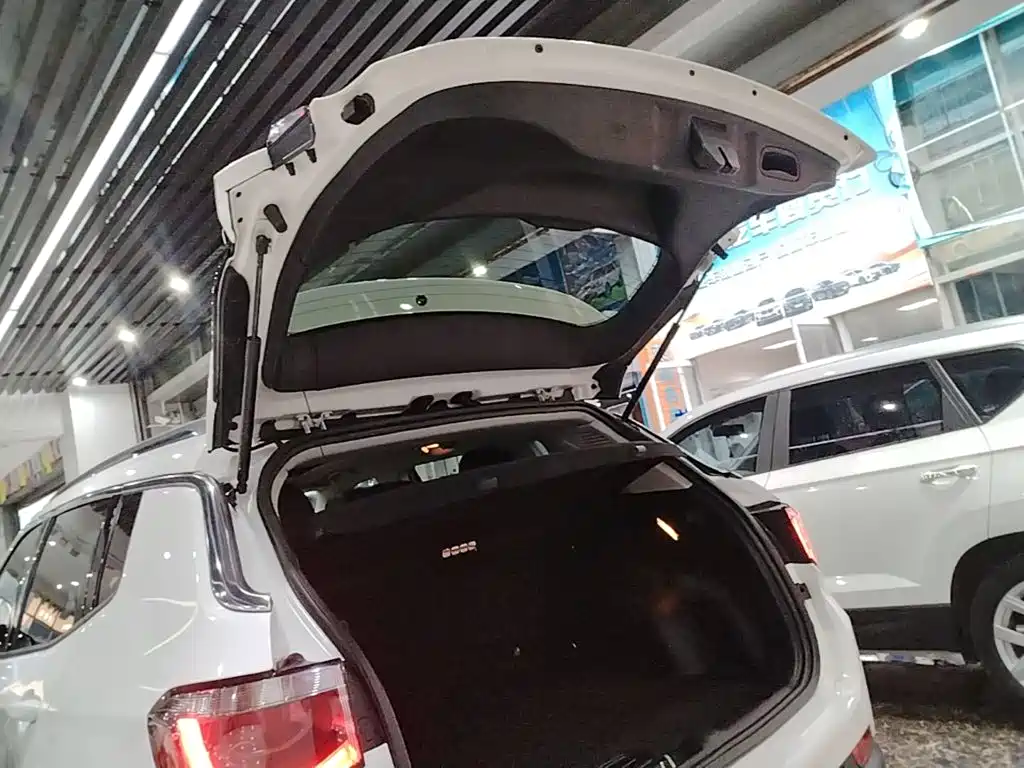 Jeep Compass — фото 19