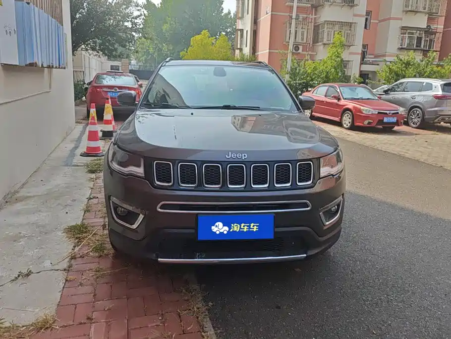 Jeep Compass — фото 2