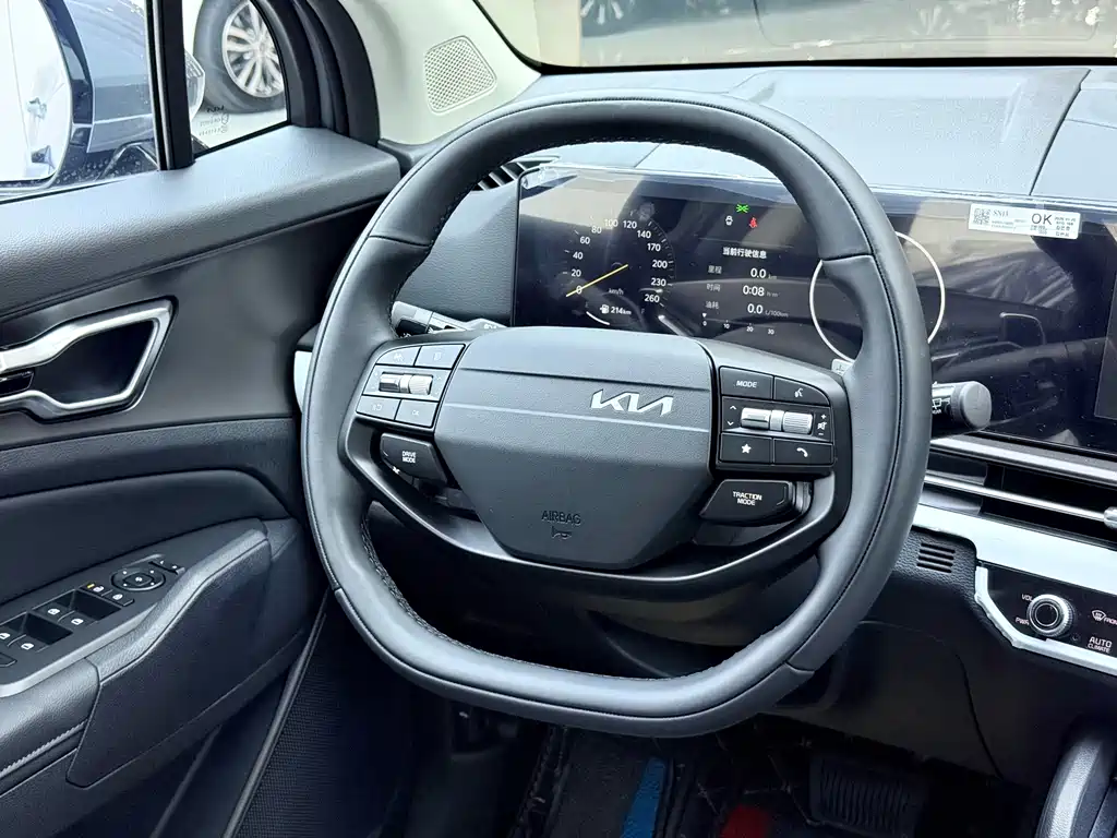 Kia Sportage — фото 7