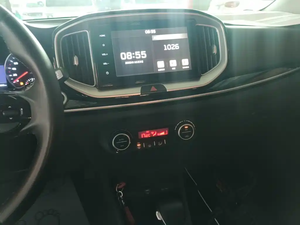 Kia KX1 — фото 13