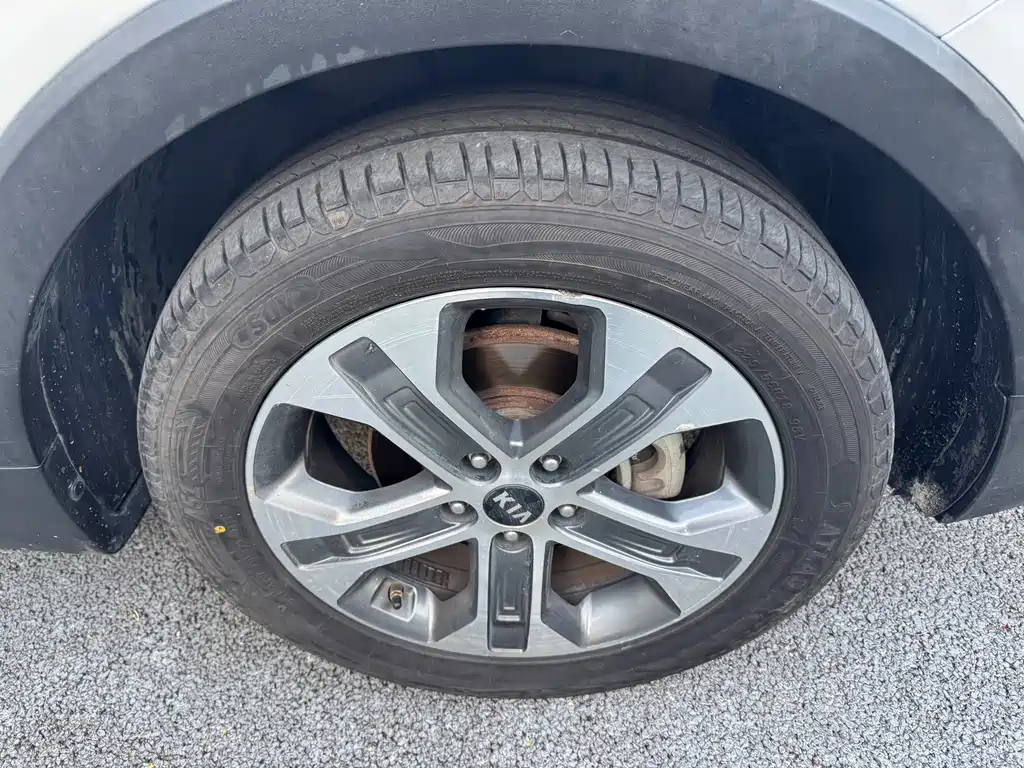 Kia Sportage — фото 22