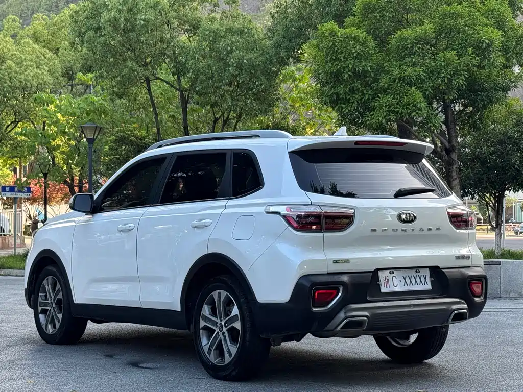 Kia Sportage — фото 4