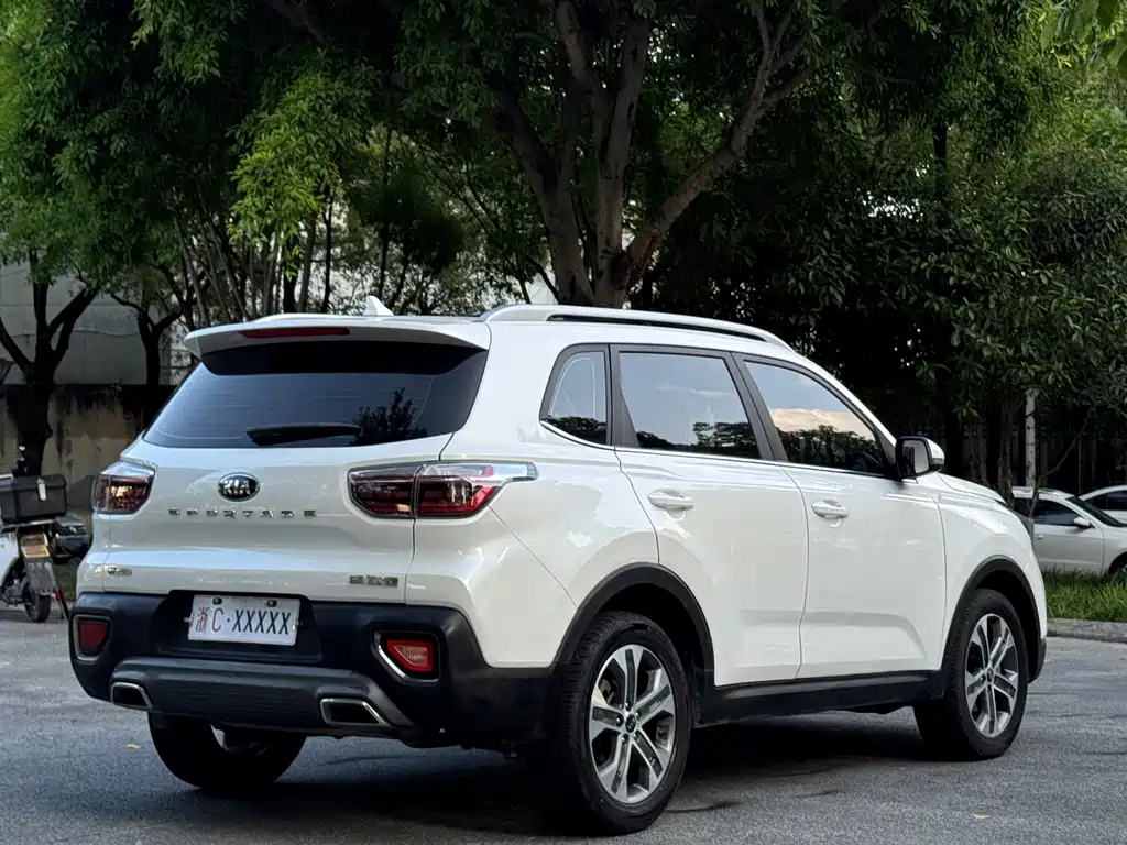 Kia Sportage — фото 5