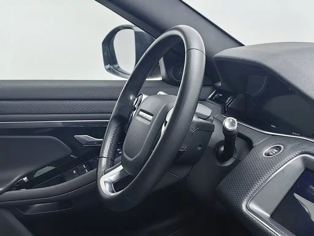 Land Rover Evoque — фото 22