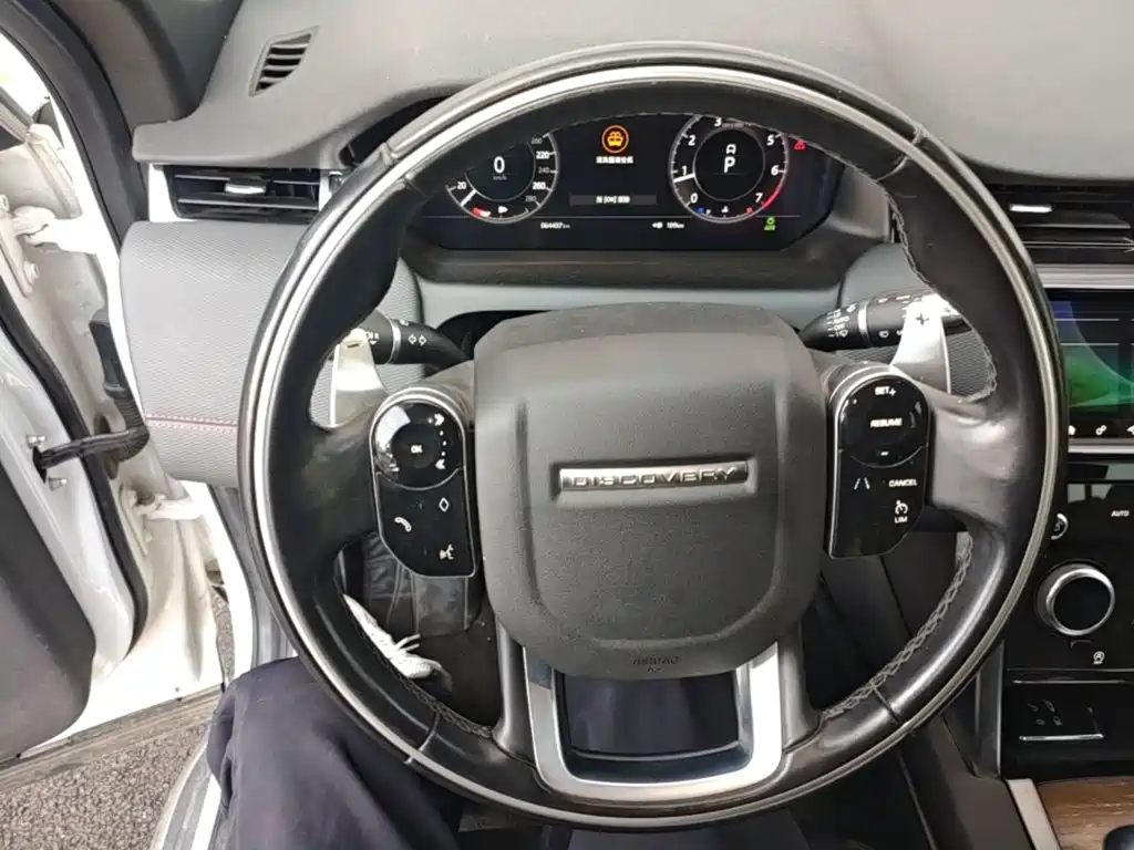 Land Rover Discovery Sport — фото 11