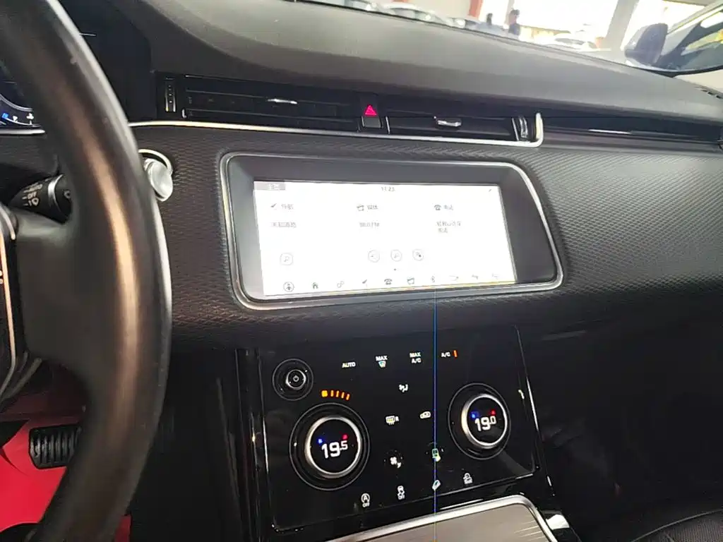 Land Rover Evoque — фото 13